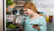 woman noticed foul smell of food from casserole